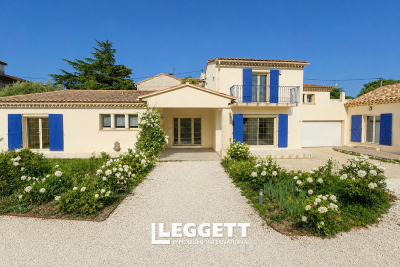 Maison &agrave; vendre &agrave; ST-RÉMY-DE-PROVENCE Parc Borely - 5 pi&egrave;ces - 221 m&sup2; 