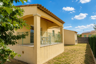 House for sale in FIGANIÈRES  - 4 rooms - 99 m&sup2; 