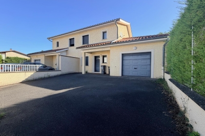 Maison &agrave; vendre &agrave; REYRIEUX  - 4 pi&egrave;ces - 116 m&sup2; 