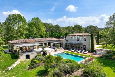 Maison &agrave; vendre &agrave; MEYRARGUES Mathurin-Timone - 15 pi&egrave;ces - 520 m&sup2; 