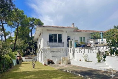 Maison &agrave; vendre &agrave; ARCACHON Plume-La-Poule - 7 pi&egrave;ces - 140 m&sup2; 