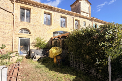 Appartement &agrave; vendre &agrave; UCHAUD  - 4 pi&egrave;ces - 210 m&sup2; 