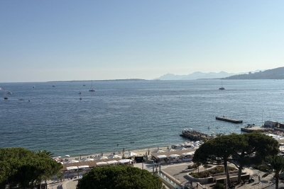 Appartement &agrave; vendre &agrave; JUAN-LES-PINS Châteauneuf-Grasse - 3 pi&egrave;ces - 61 m&sup2; 