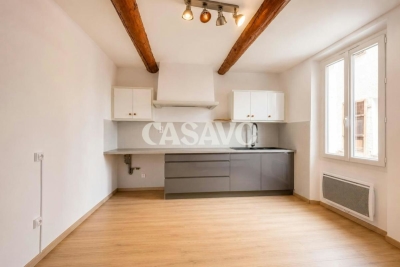 Appartement &agrave; vendre &agrave; EGUILLES Campagne - 4 pi&egrave;ces - 63 m&sup2; 
