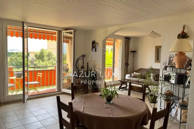 Appartement &agrave; vendre &agrave; BEAULIEU-SUR-MER Beaulieu-sur-Mer - 4 pi&egrave;ces - 81 m&sup2; 