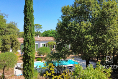 Maison &agrave; vendre &agrave; BESSE-SUR-ISSOLE Peyron-Saint Sebastien - 7 pi&egrave;ces - 206 m&sup2; 