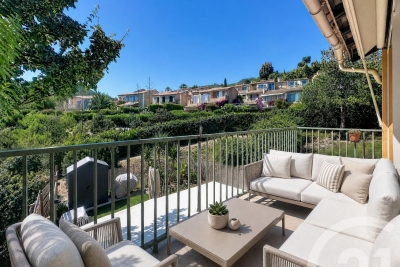 Appartement &agrave; vendre &agrave; THÉOULE-SUR-MER Gorbella - 2 pi&egrave;ces - 46 m&sup2; 