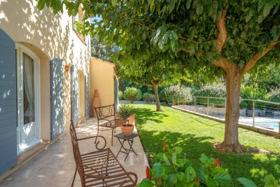 Maison &agrave; vendre &agrave; VENTABREN  - 9 pi&egrave;ces - 289 m&sup2; 