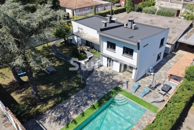 Maison &agrave; vendre &agrave; MONTÉLIMAR  - 7 pi&egrave;ces - 160 m&sup2; 