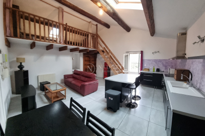 Appartement &agrave; louer &agrave; LAURIS  - 2 pi&egrave;ces - 50 m&sup2; 