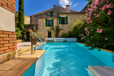 Maison &agrave; vendre &agrave; ST-GENIES-DE-MALGOIRES  - 11 pi&egrave;ces - 294 m&sup2; 
