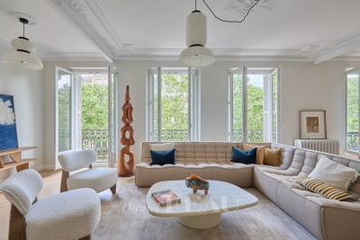 Appartement &agrave; vendre &agrave; Paris 7Eme  - 6 pi&egrave;ces 126 m&sup2; 