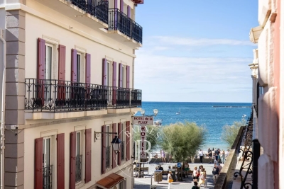 Appartement &agrave; vendre &agrave; ST-JEAN-DE-LUZ  - 3 pi&egrave;ces - 55 m&sup2; 