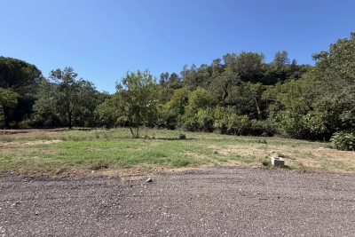 terrain &agrave; vendre &agrave; SOLLIÈS-TOUCAS   - 1990 m&sup2; 