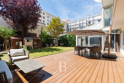 Appartement &agrave; vendre &agrave; LEVALLOIS PERRET  - 5 pi&egrave;ces - 317 m&sup2; 