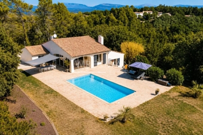 Maison &agrave; vendre &agrave; ST-PAUL-EN-FORÊT  - 5 pi&egrave;ces - 250 m&sup2; 