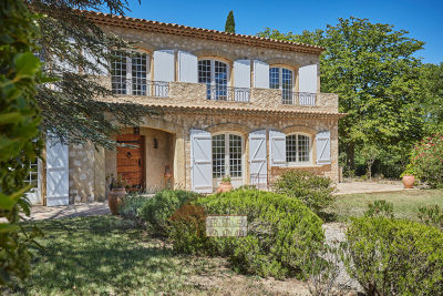 Maison &agrave; vendre &agrave; AIX-EN-PROVENCE  - 8 pi&egrave;ces - 284 m&sup2; 