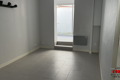 Appartement &agrave; louer &agrave; BORDEAUX  - 2 pi&egrave;ces - 36 m&sup2; 