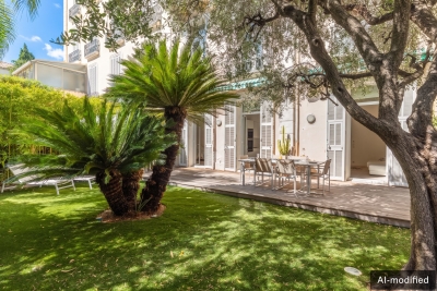 Apartment for sale in CANNES Saint-Jacques Sud - 4 rooms - 96 m&sup2; 