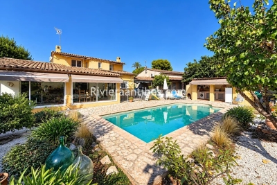 Maison &agrave; vendre &agrave; ANTIBES  - 11 pi&egrave;ces - 309 m&sup2; 