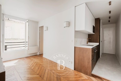 Appartement &agrave; vendre &agrave; PARIS 9EME  - 2 pi&egrave;ces - 32 m&sup2; 