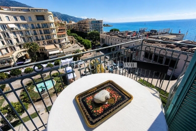 Apartment for sale in MENTON Michel Ange - 2 rooms - 74 m&sup2; 