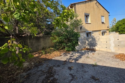 Bien &agrave; vendre terrasse jardin 160 