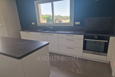 Appartement &agrave; vendre &agrave; BOISSET-ET-GAUJAC  - 4 pi&egrave;ces - 89 m&sup2; 