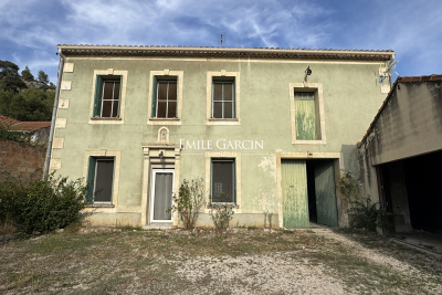 Maison &agrave; vendre &agrave; BOULBON Orgon - 8 pi&egrave;ces - 250 m&sup2; 