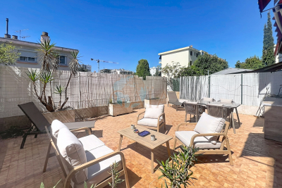Appartement &agrave; vendre &agrave; CANNES  - 2 pi&egrave;ces - 43 m&sup2; 