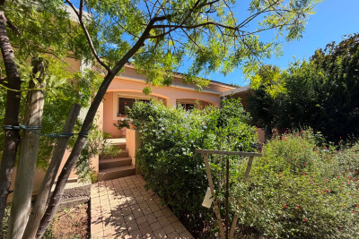 Maison &agrave; vendre &agrave; ARLES  - 4 pi&egrave;ces - 271 m&sup2; 