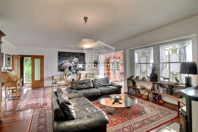Maison &agrave; vendre &agrave; BORMES-LES-MIMOSAS  - 6 pi&egrave;ces - 164 m&sup2; 