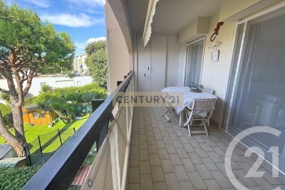 Appartement &agrave; vendre &agrave; CANNES-LA-BOCCA  - 3 pi&egrave;ces - 65 m&sup2; 