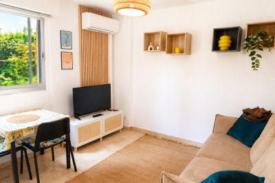 Appartement &agrave; louer &agrave; SANARY-SUR-MER  - 1 pi&egrave;ces - 18 m&sup2; 
