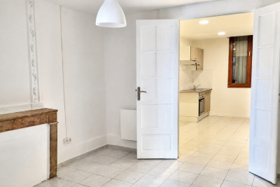 Appartement &agrave; vendre &agrave; SOMMIERES  - 6 pi&egrave;ces - 104 m&sup2; 