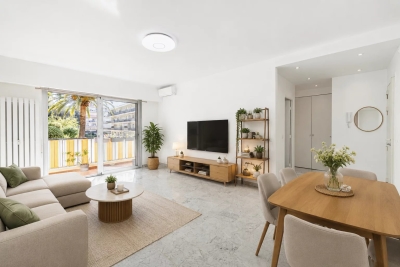 Apartment for sale in NICE Musiciens - 2 rooms - 63 m&sup2; 