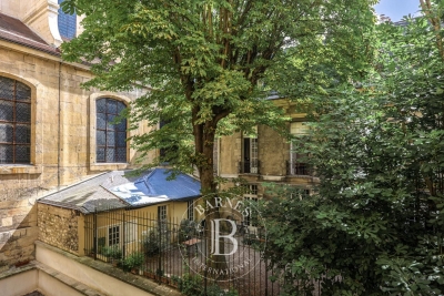 Apartment for sale in PARIS 4EME  - 3 rooms - 120 m&sup2; 