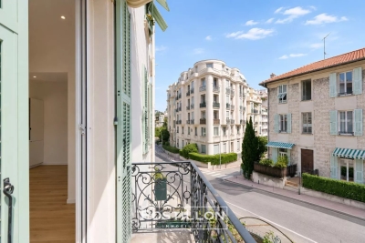 Appartement &agrave; vendre avenue de v 