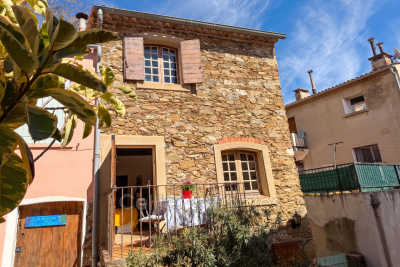 Maison &agrave; vendre &agrave; BORMES-LES-MIMOSAS    