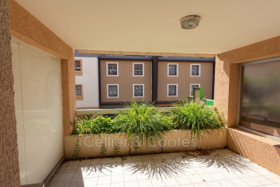 Appartement &agrave; vendre &agrave; BORMES-LES-MIMOSAS  - 3 pi&egrave;ces - 58 m&sup2; 