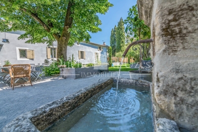 Maison &agrave; vendre &agrave; UZÈS  - 14 pi&egrave;ces - 330 m&sup2; 