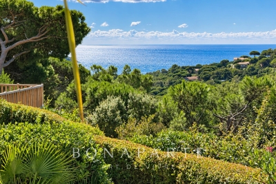 Maison &agrave; vendre &agrave; La Croix-Valmer  - 6 pi&egrave;ces 173 m&sup2; 
