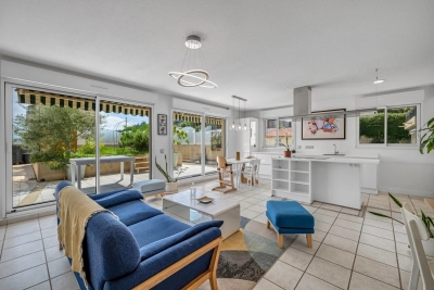 Appartement &agrave; vendre &agrave; MENTON Cernuschi - 4 pi&egrave;ces - 92 m&sup2; 