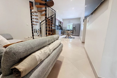 House for sale in ROQUEBRUNE-CAP-MARTIN Les Semboules - 3 rooms - 51 m&sup2; 