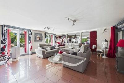 Maison &agrave; vendre &agrave; GIVORS  - 5 pi&egrave;ces - 195 m&sup2; 