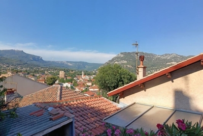 Maison &agrave; vendre &agrave; Toulon  - 4 pi&egrave;ces 95 m&sup2; 