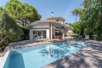 Maison &agrave; vendre &agrave; Pyla-sur-Mer  - 5 pi&egrave;ces 160 m&sup2; 