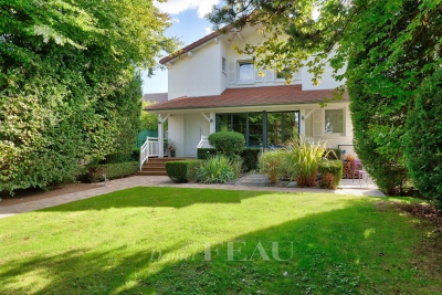 Maison &agrave; vendre 4 salles de bain 