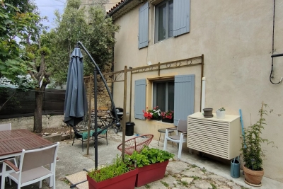 Maison &agrave; louer &agrave; OPPÈDE  - 3 pi&egrave;ces - 111 m&sup2; 