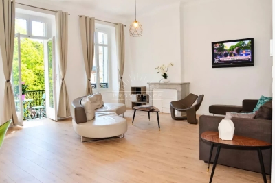Appartement &agrave; vendre &agrave; CANNES Cap de Croix - 3 pi&egrave;ces - 88 m&sup2; 